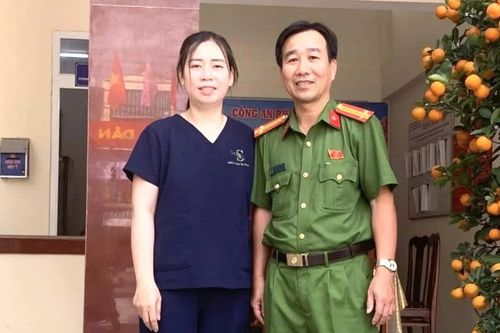 Nhận nửa tỷ đồng chuyển nhầm ngày cận Tết, người phụ nữ tìm chủ nhân để trả lại