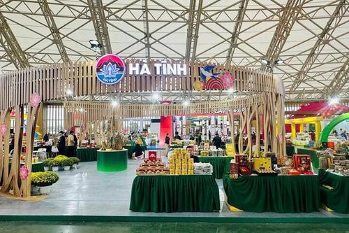 Từ hội chợ đến những đơn hàng dài hạn cho đặc sản địa phương