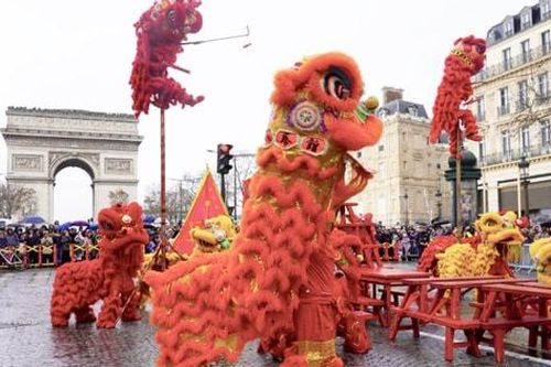 Sắc xuân phương Đông giữa lòng thế giới