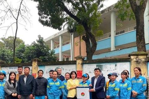 Ấm áp Xuân Bính Ngọ tại phường Láng và Kim Liên