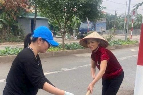 Xã Hương Sơn: Làm sạch môi trường đón Tết Bính Ngọ 2026