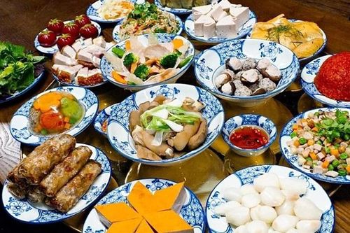 Bí quyết giúp bạn thoải mái ăn Tết mà cơ thể không gây tích mỡ, tăng cân