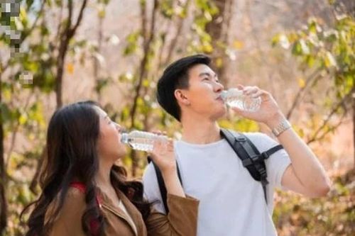 6 cách đơn giản giúp bảo vệ đường ruột khi đi du lịch