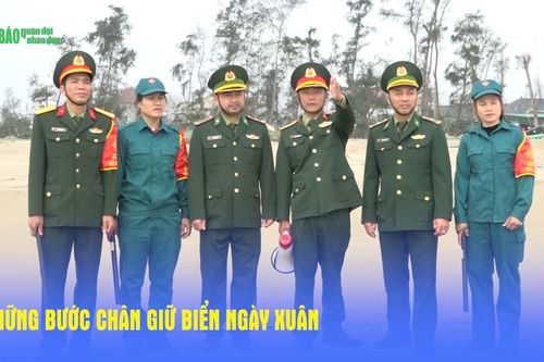Những bước chân giữ biển ngày xuân