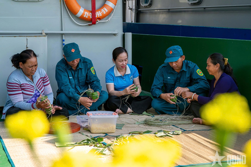 An Giang: Gói trọn nghĩa tình quân - dân nơi đầu sóng