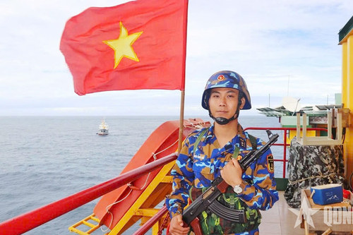 Nhớ cha, vững tay súng giữ mùa Xuân Tổ quốc