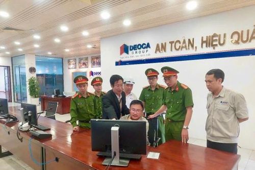 Vì cái Tết bình yên