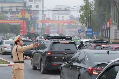 Thái Nguyên tạm cấm nhiều tuyến đường phục vụ chương trình bắn pháo hoa chào Xuân Bính Ngọ 2026