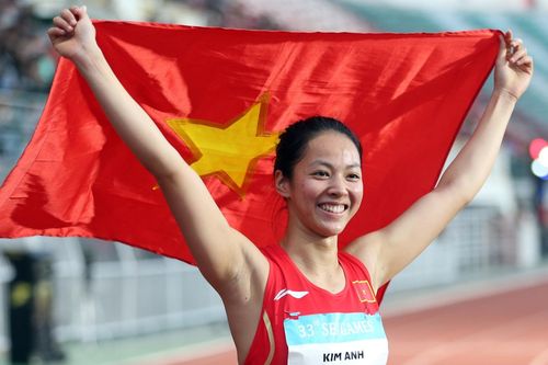 Món quà Tết đặc biệt tặng bố của nhà vô địch nhảy cao Kim Anh