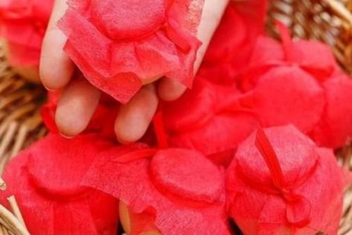Đầu năm mới nhiều người chọn mua thứ này, giá chỉ vài nghìn đồng nhưng may mắn cả năm