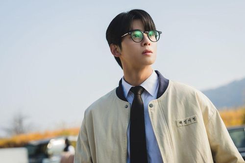 Bất chấp bê bối trốn thuế 20 tỷ won, phim mới của Cha Eun Woo vẫn lên sóng Netflix