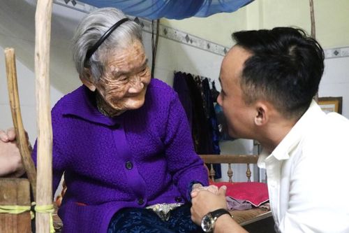 Ấm áp Giao thừa trong những gia đình chính sách