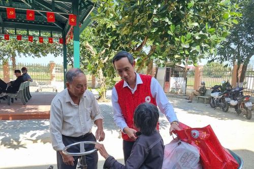Hơn 19 tỷ đồng tổ chức Tết Nhân ái tại Đà Nẵng