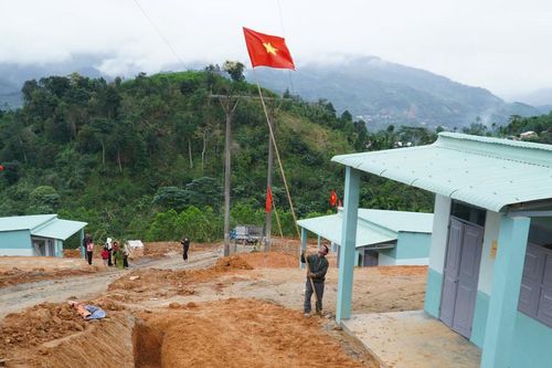Xuân ấm vùng cao
