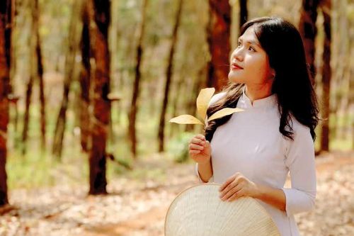 Thì thầm với mùa Xuân