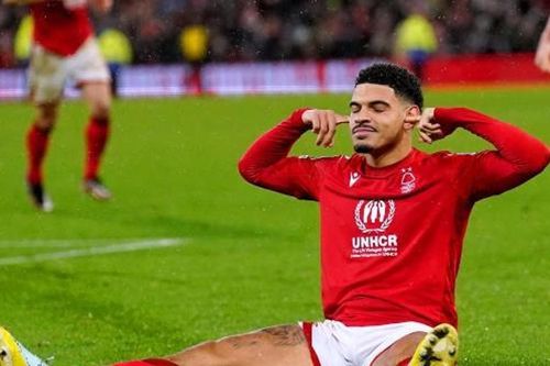 Tin chuyển nhượng 16/2: Man City nhận báo giá Gibbs-White, MU đua giành Pulisic