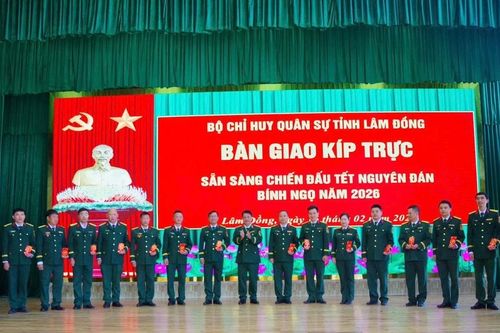 Bộ Chỉ huy Quân sự Lâm Đồng sẵn sàng chiến đấu dịp Tết