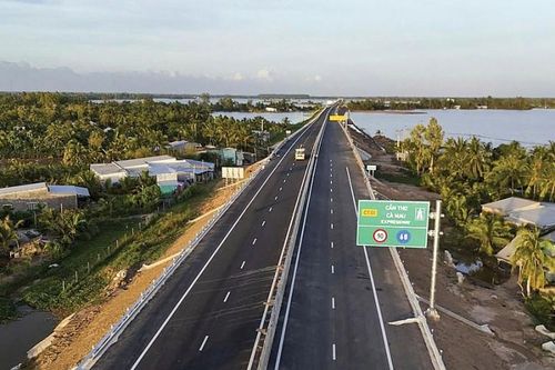 Đầu tư công - đòn bẩy chiến lược cho phát triển kinh tế