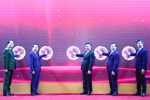 Ra mắt ứng dụng di động Tuyên giáo và Dân vận