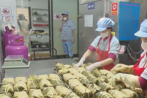 Hà Nội siết chặt an toàn thực phẩm dịp Tết, lễ hội