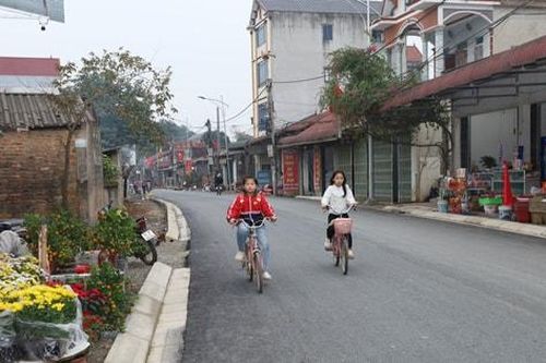 Những cung đường 'ý Đảng, lòng Dân'