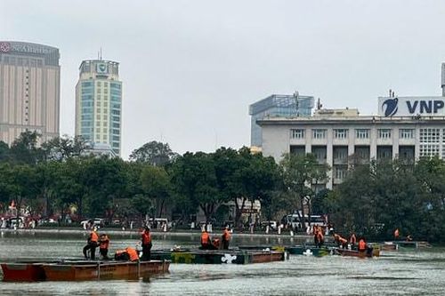 Sẵn sàng cho màn bắn pháo hoa trong đêm Giao thừa