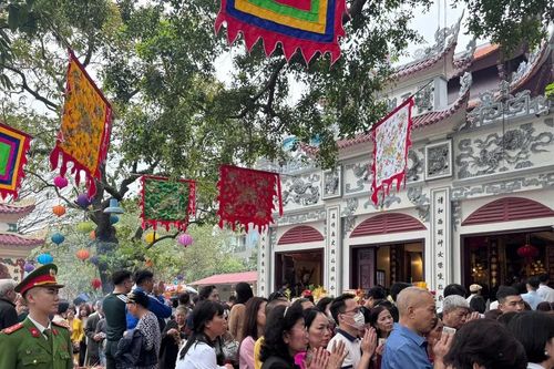 Công an phường Tây Hồ thực hiện phương châm '3 nhất' phục vụ nhân dân