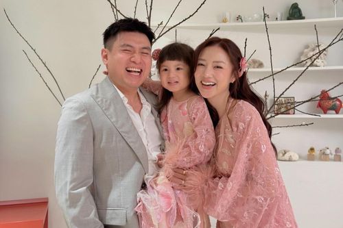 Khoảnh khắc đón Giao thừa đặc biệt của sao Việt