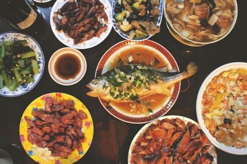 Quy tắc ăn cá để 'tiền vào như nước' trong ngày Tết