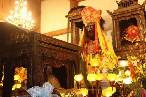 Đầu Xuân, khám phá Bảo vật quốc gia tại chùa Tổ, Bắc Ninh