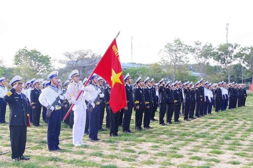 Đất liền nối Trường Sa trong ngày đầu năm mới tại Lữ đoàn 146