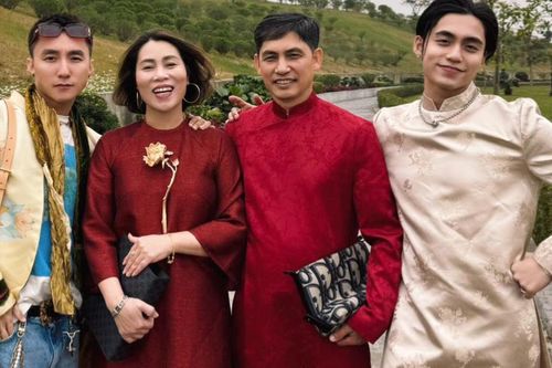 Mùng 1 Tết Bính Ngọ: Nghệ sĩ Việt lan tỏa không khí sum vầy đầu năm mới