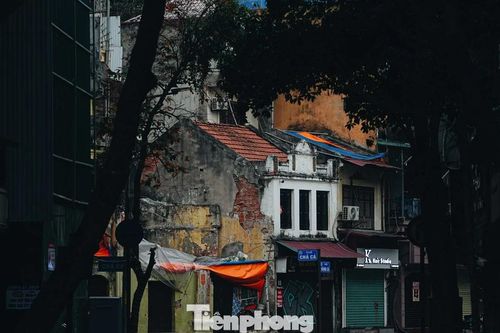 Vẻ đẹp hiếm có của Hà Nội trong buổi sáng đầu năm