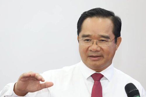 Chủ tịch UBND TPHCM gửi thư chúc Tết người dân