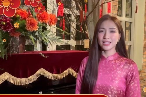 Hòa Minzy, Tùng Dương và dàn hoa hậu gửi lời chúc Tết 'ai cũng muốn nghe'