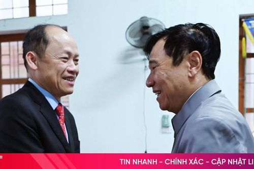 Lãnh đạo tỉnh dự Lễ chào cờ đầu năm tại nơi cư trú