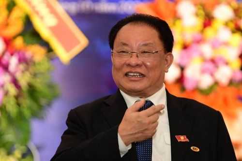 Quản trị bằng khoa học, dẫn dắt bằng nhân văn