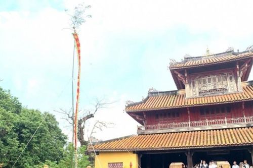 Du lịch Tết Bính Ngọ: 6 trải nghiệm văn hóa bản địa độc đáo khắp Việt Nam