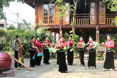 Sắc xuân Mường Lò