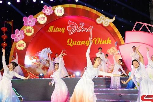 Đưa nghệ thuật chuyên nghiệp đến gần hơn với khán giả