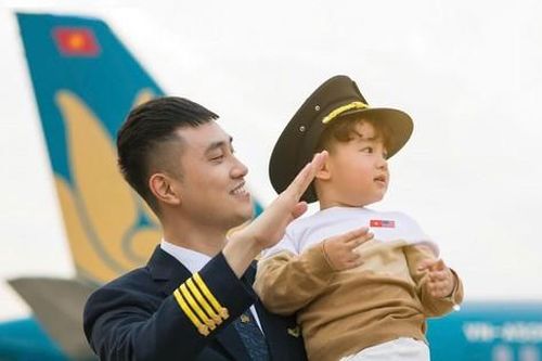 Sắc xanh trên bầu trời và những mùa xuân không pháo hoa