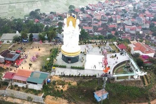 Những ngôi chùa, thiền viện có khung cảnh đẹp như tranh ở Thanh Hóa