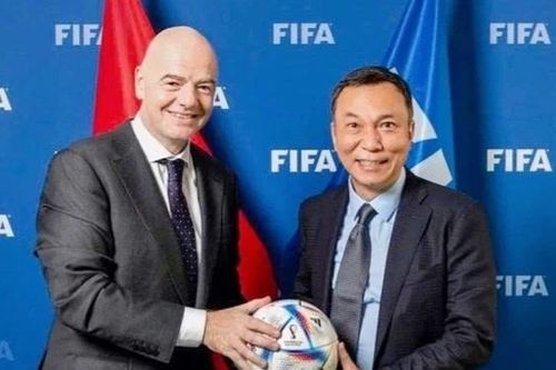 Bóng đá Việt Nam nhận lời chúc tết từ FIFA