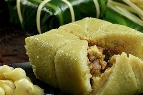 Chuyên gia chỉ cách tận hưởng món ăn ngày Tết để khỏe mạnh và giữ dáng