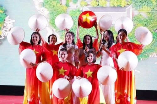 Cộng đồng người Việt tại Campuchia bước vào năm mới tràn đầy hy vọng