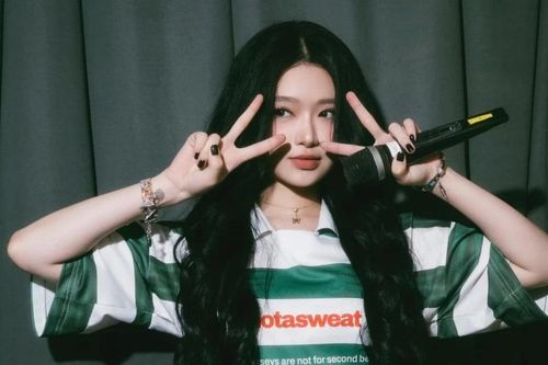 Linh Ka từ hot teen năm nào giờ mạnh mẽ trên con đường nghệ thuật