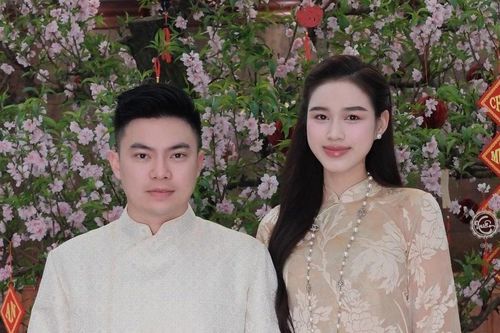 Dàn sao Việt diện áo dài rực rỡ, góp phần lan tỏa hồn Tết