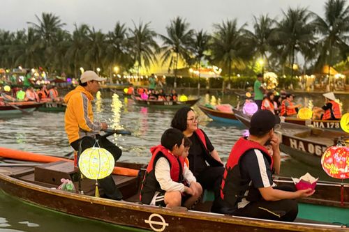 Khách quốc tế liên tiếp phá 'kỷ lục', du lịch Việt Nam hứa hẹn một năm bứt phá