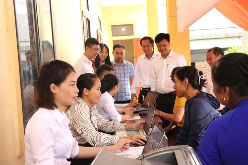 Những cán bộ lặng thầm giữ 'mạch sống' tư pháp ở cơ sở