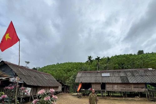 Tết về ở giữa vùng '5 không' nơi thâm sơn Quảng Ngãi